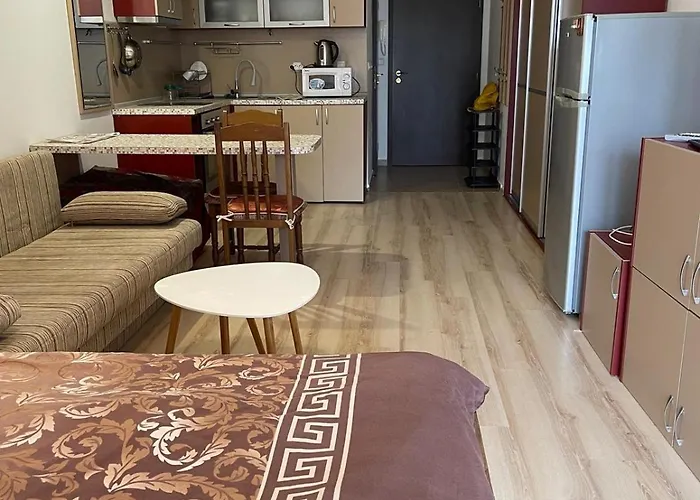 Amphora 209 Свети Влас